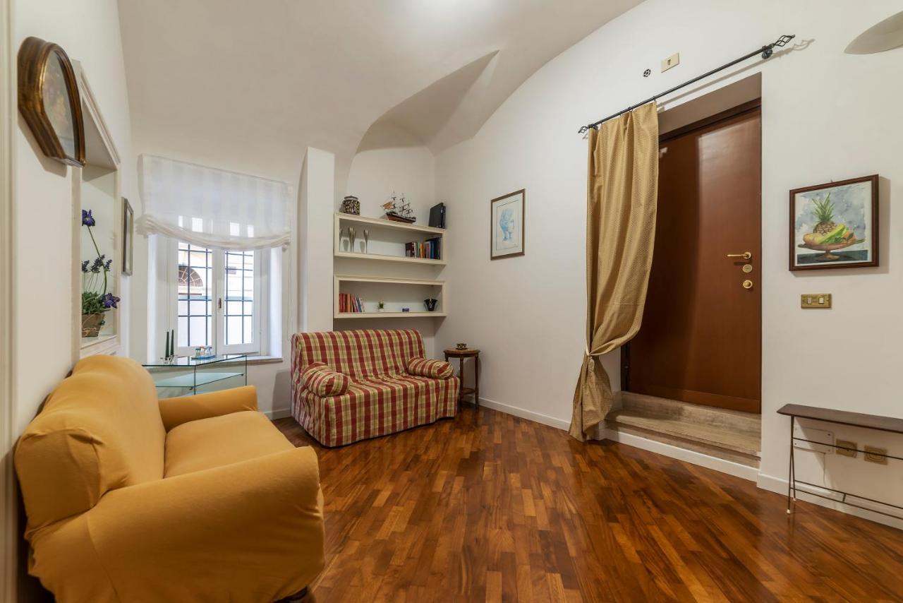 Rione Monti & Cavour Apartment Roma Exterior foto