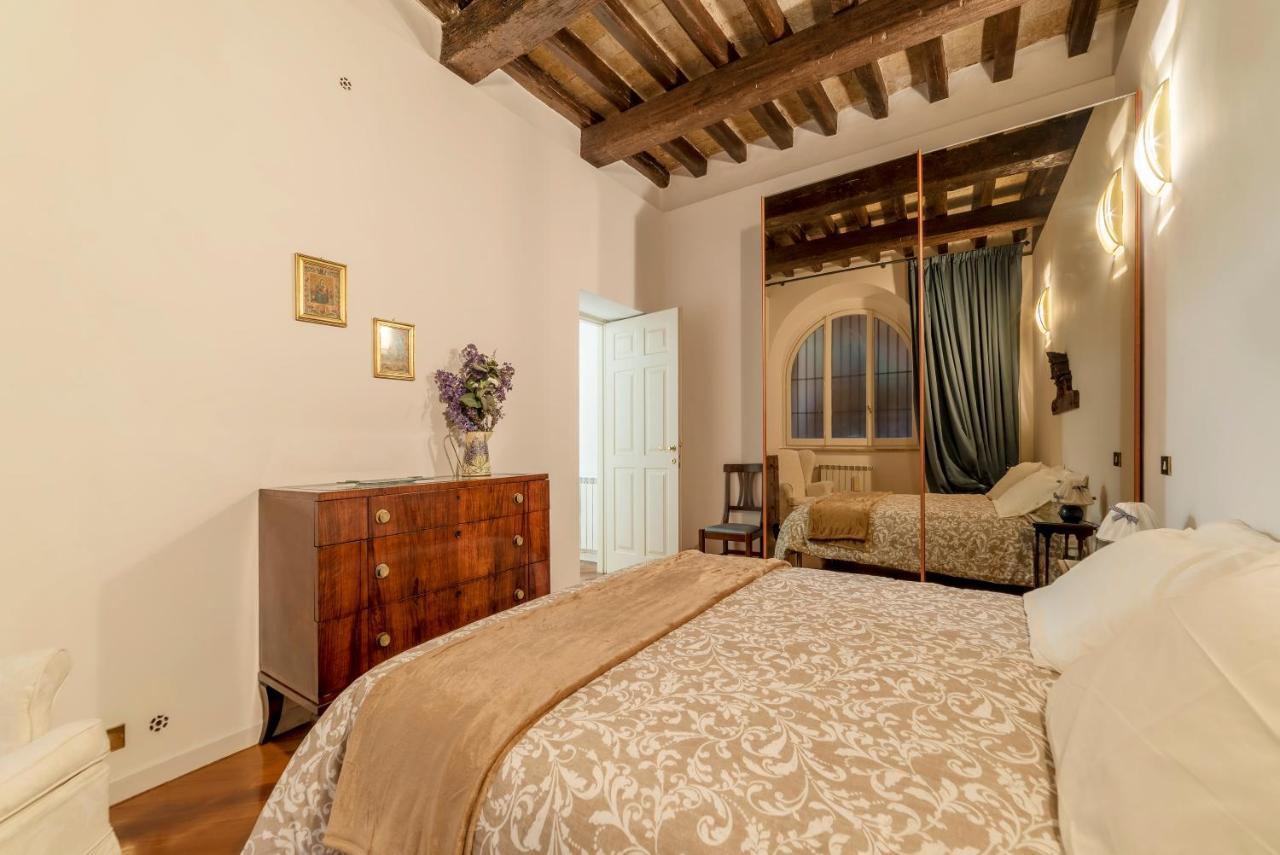 Rione Monti & Cavour Apartment Roma Exterior foto