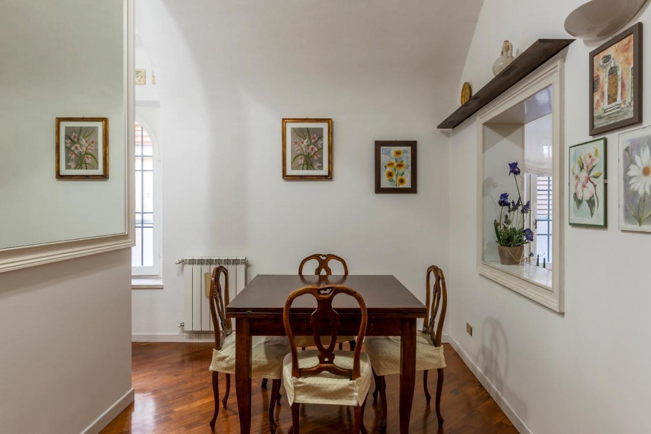 Rione Monti & Cavour Apartment Roma Exterior foto