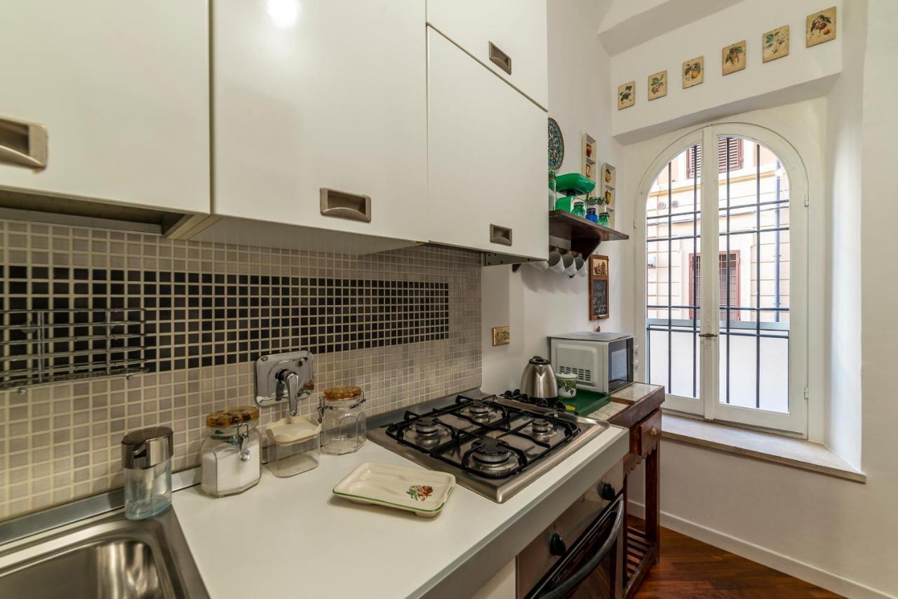 Rione Monti & Cavour Apartment Roma Exterior foto